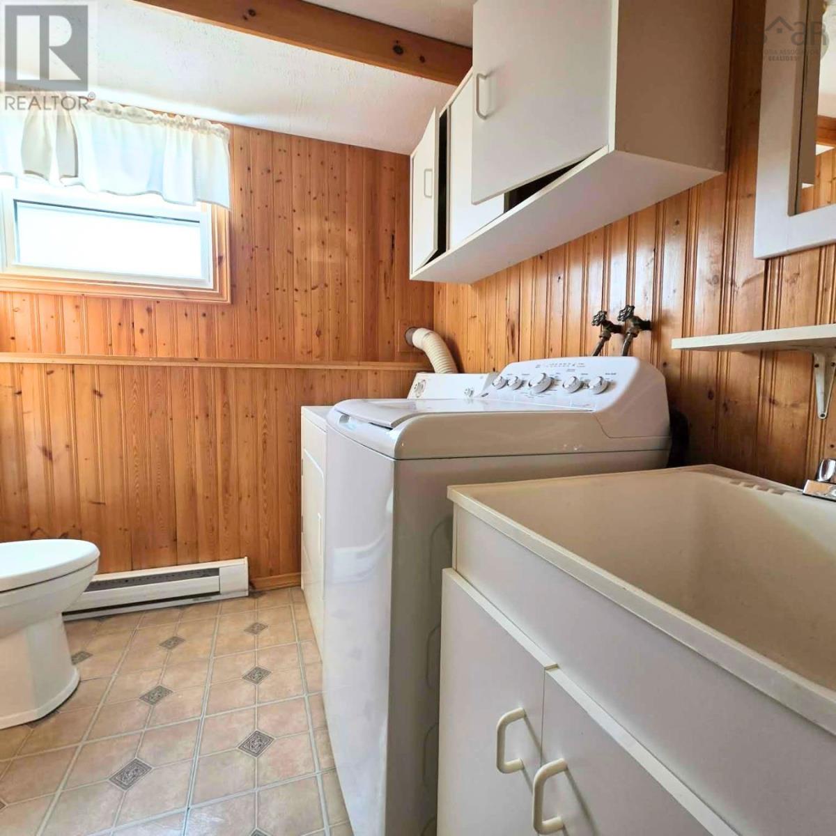 38 Laben Drive - 25