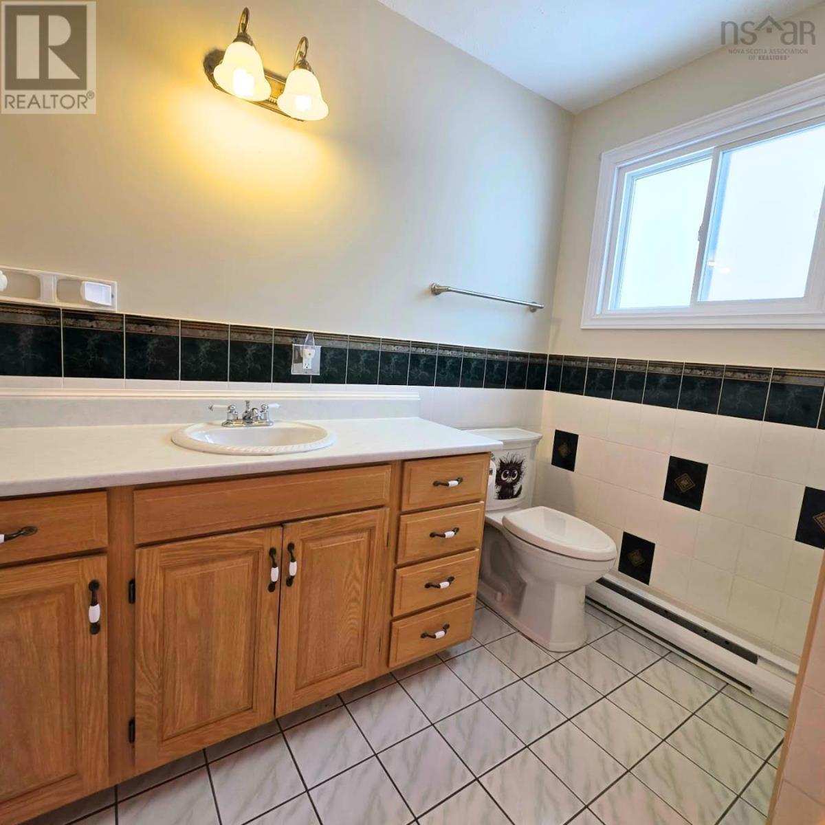 38 Laben Drive - 21