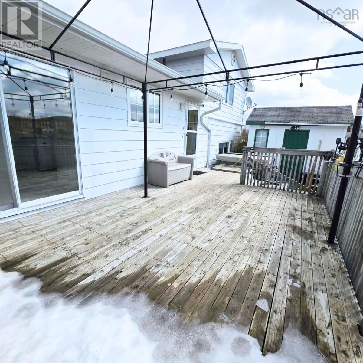 38 Laben Drive - 36