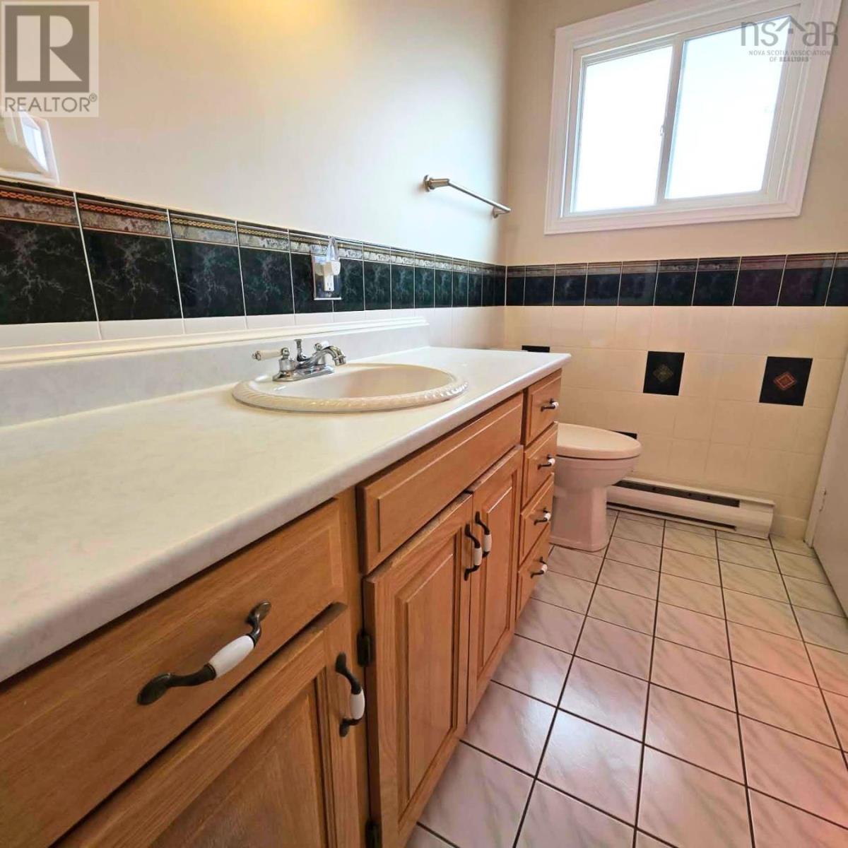 38 Laben Drive - 26