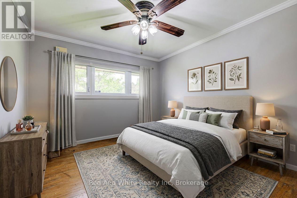 192 WARREN ROAD - 17