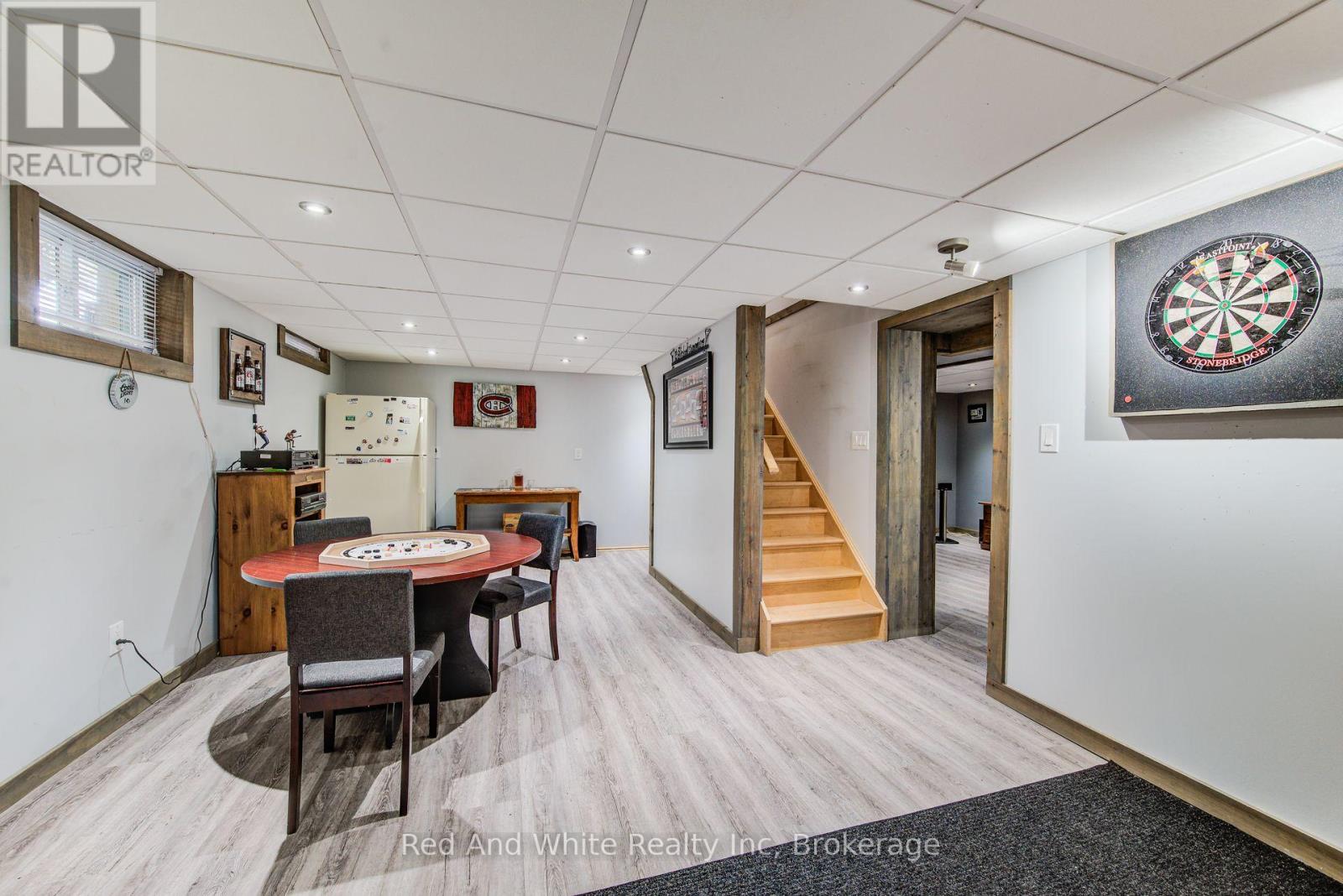 192 WARREN ROAD - 22