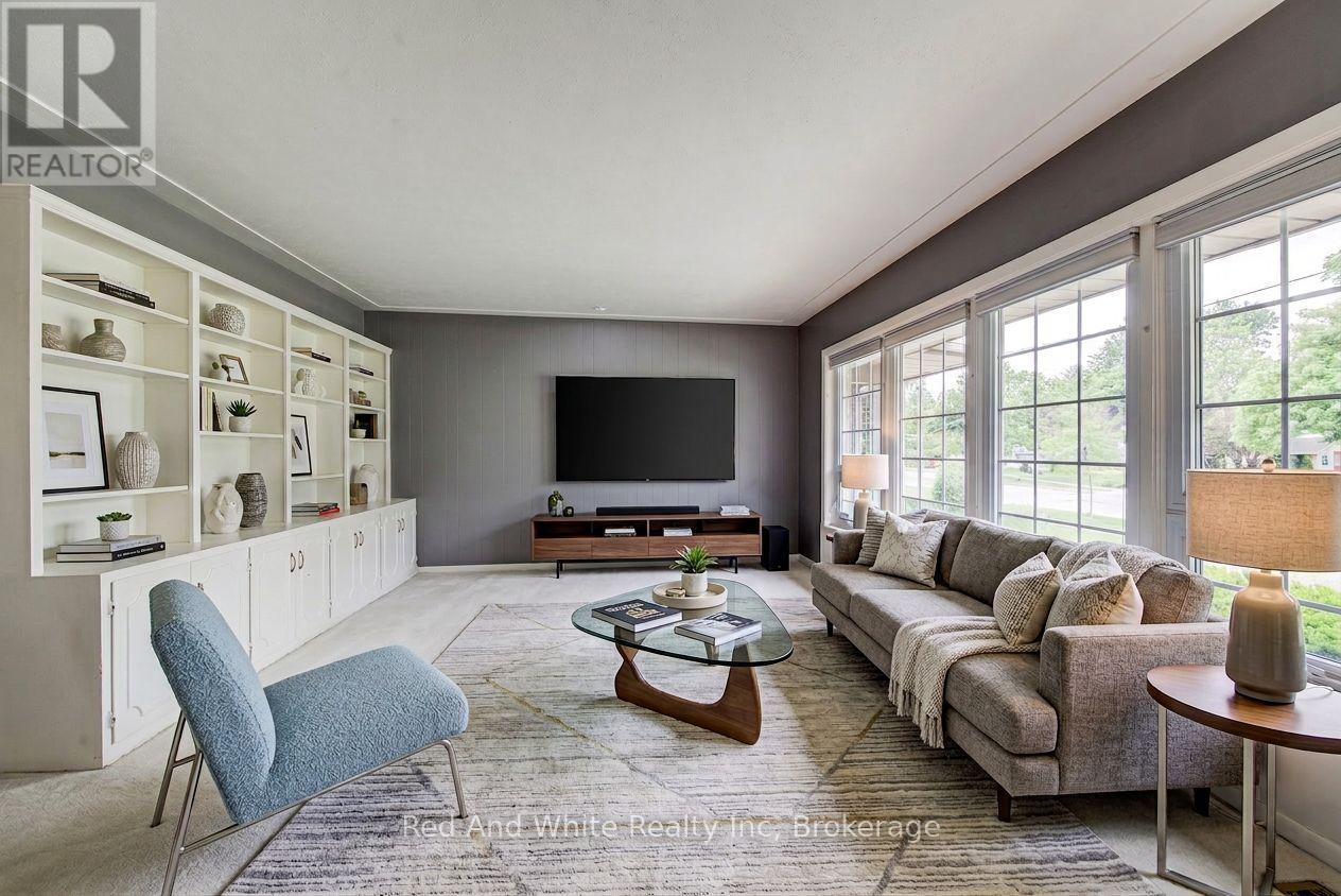 192 WARREN ROAD - 4