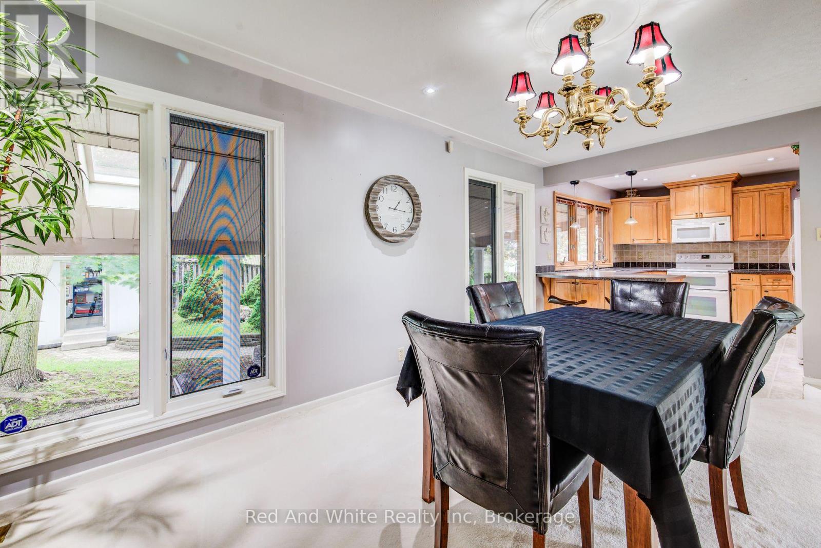 192 WARREN ROAD - 8
