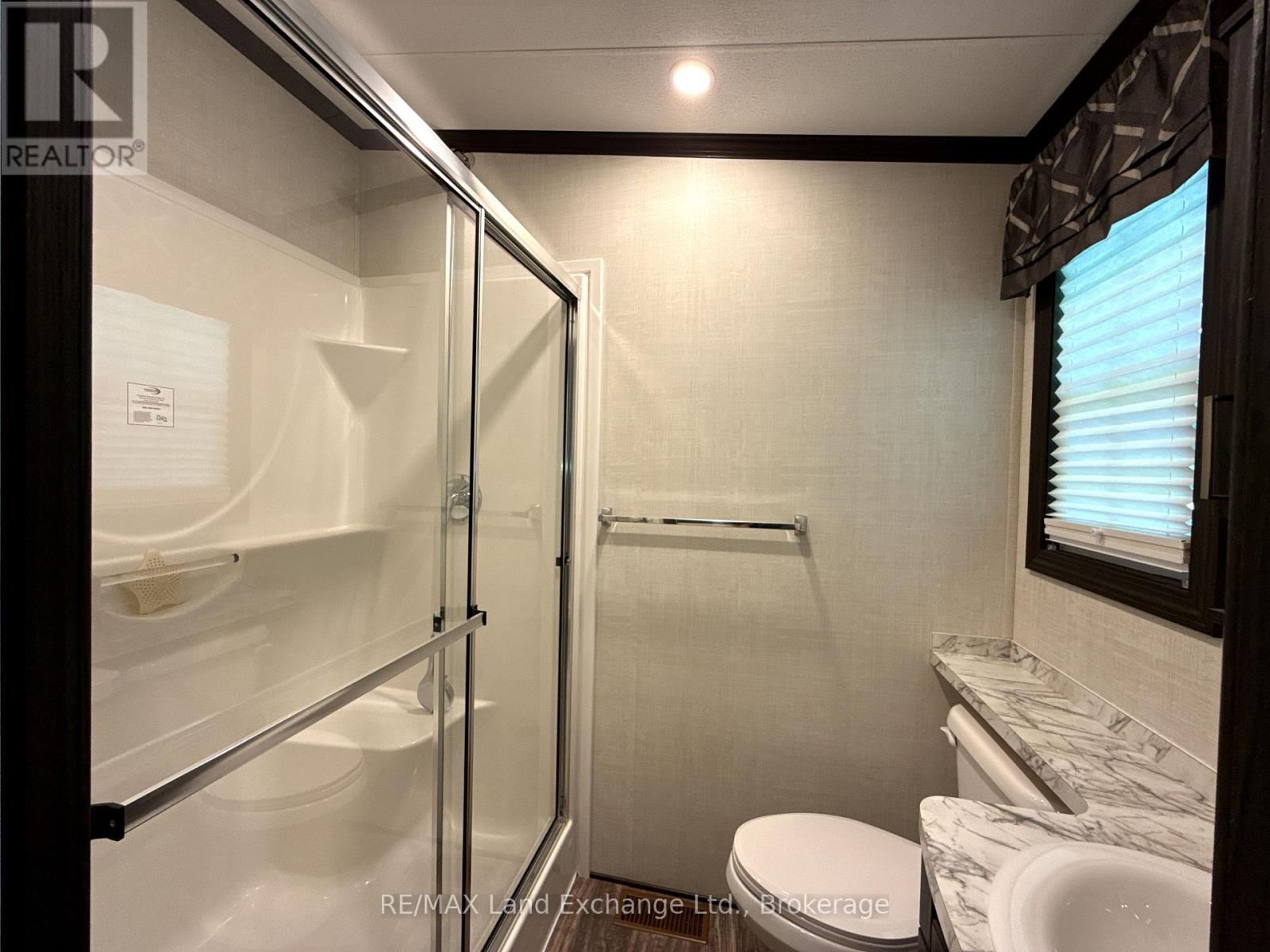 #A51 13 SOUTHLINE AVENUE - Image 11