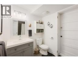 2035 Herd Rd, Duncan, BC V9L5W3 Photo 64