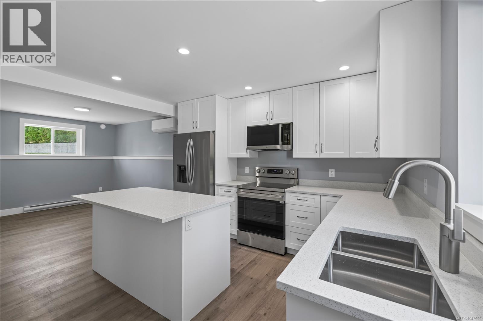 580 Ninth St - 30