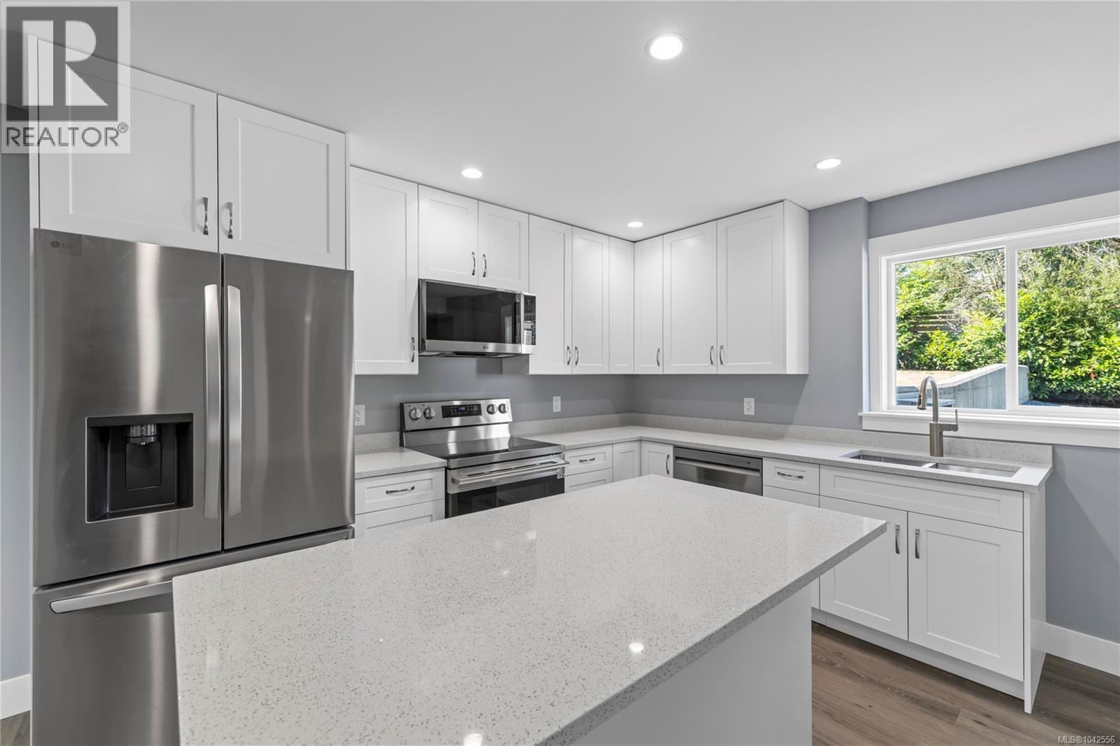 580 Ninth St - 31