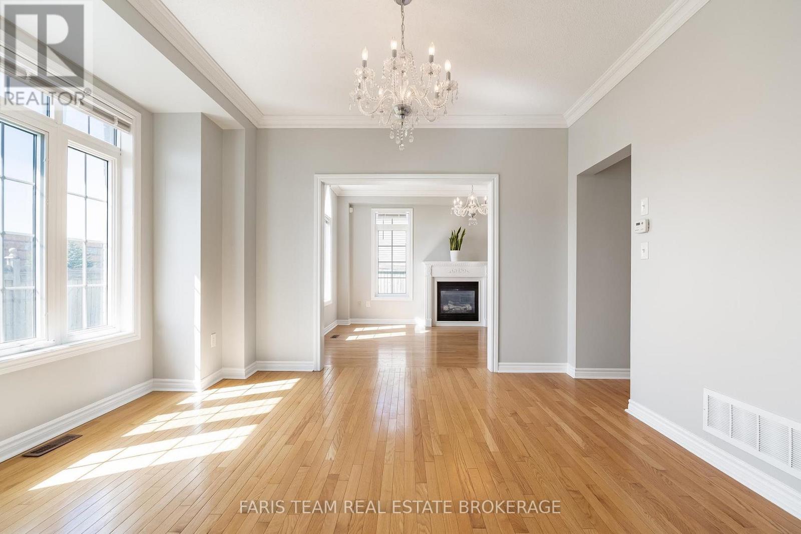 135 PRINCE WILLIAM WAY - 14