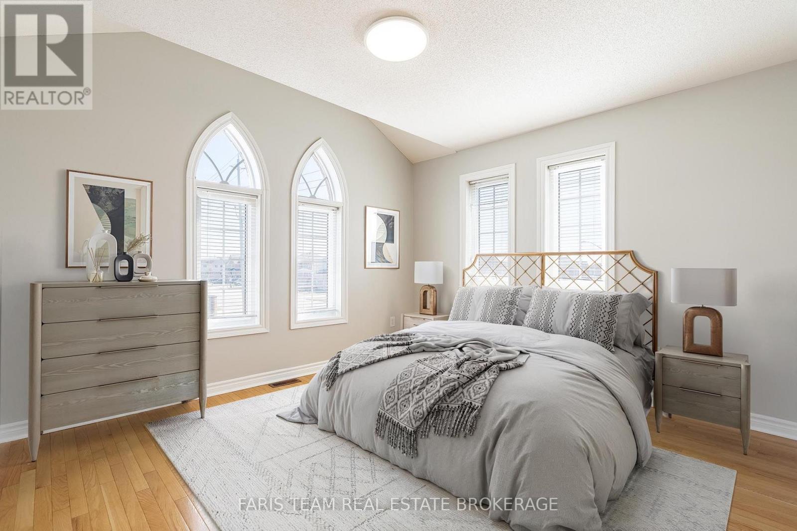 135 PRINCE WILLIAM WAY - 31