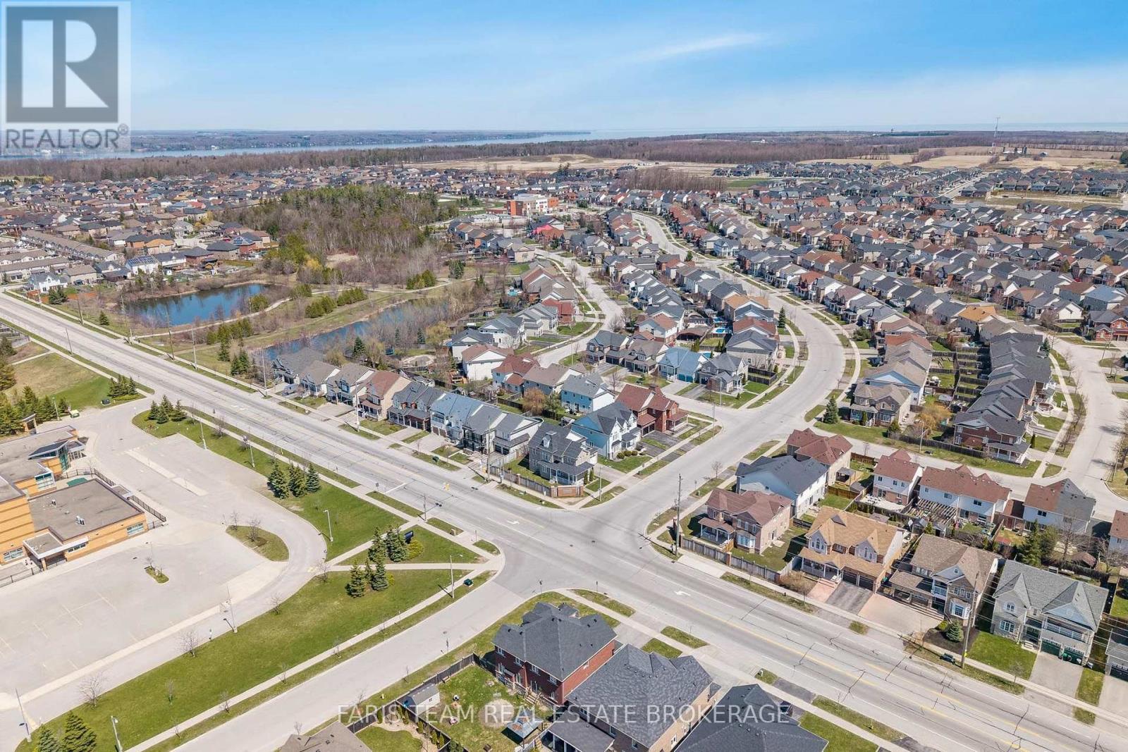 135 PRINCE WILLIAM WAY - 48