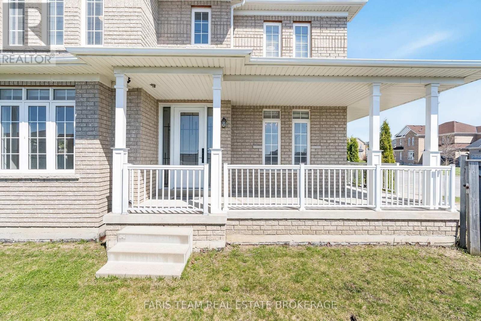 135 PRINCE WILLIAM WAY - 5