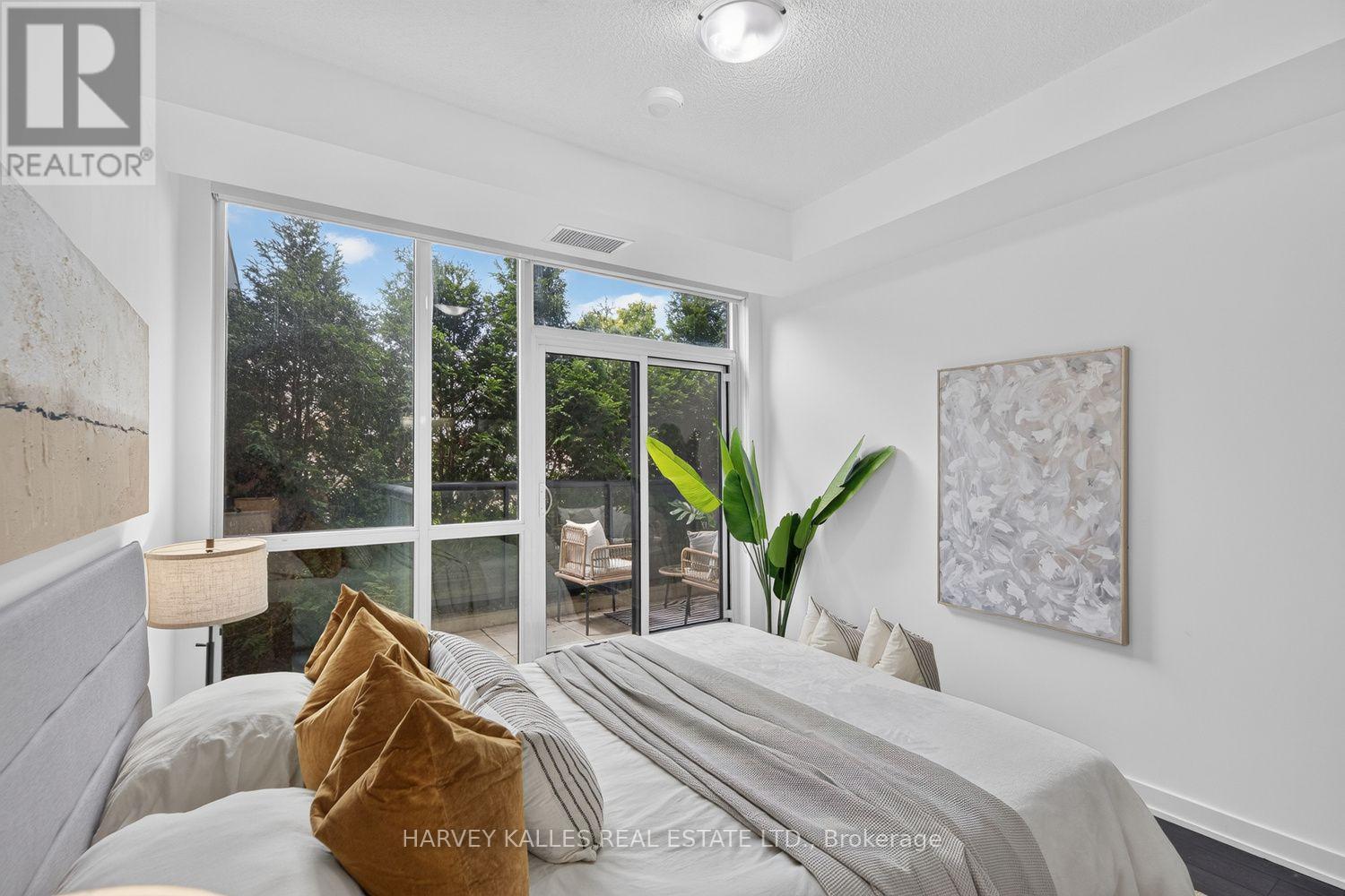 #214 1603 EGLINTON AVENUE W - Image 11