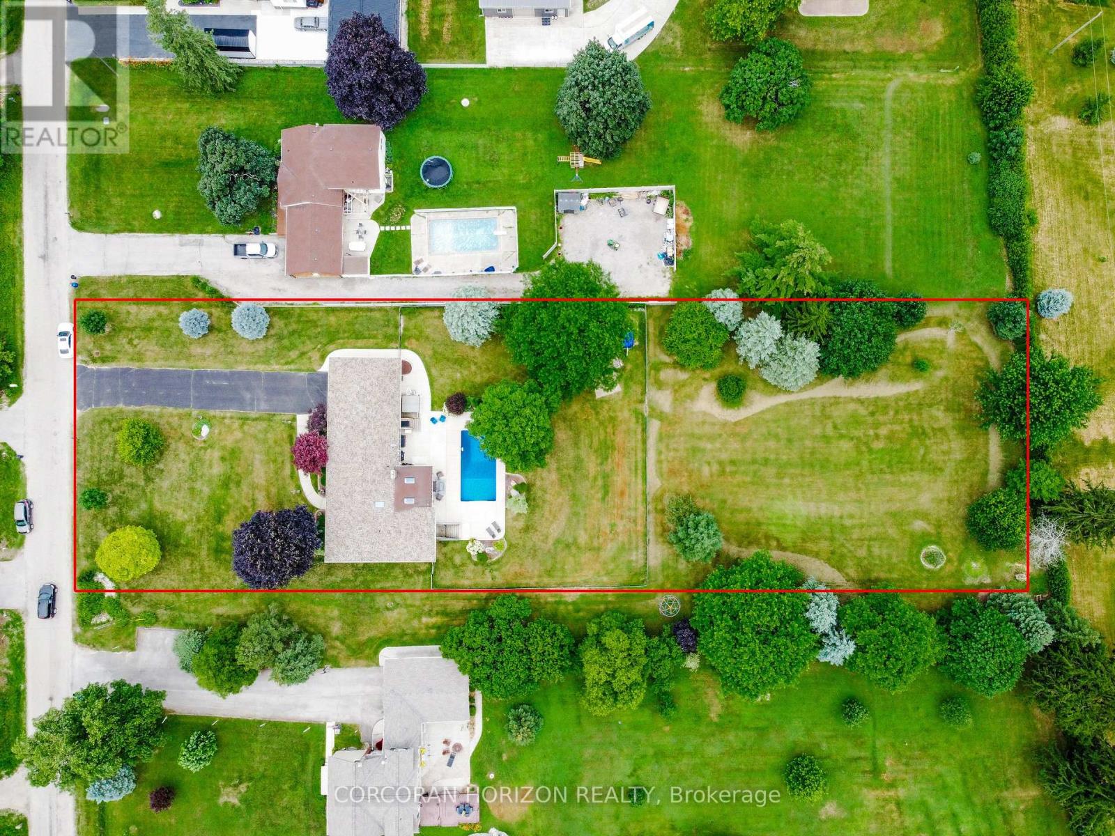 4542 AVENUE ROAD - 45