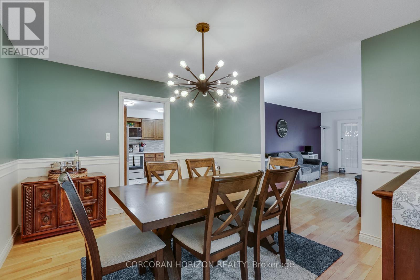 4542 AVENUE ROAD - 17
