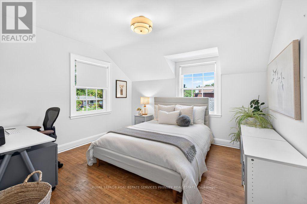 3947 BLOOR STREET W - Image 17