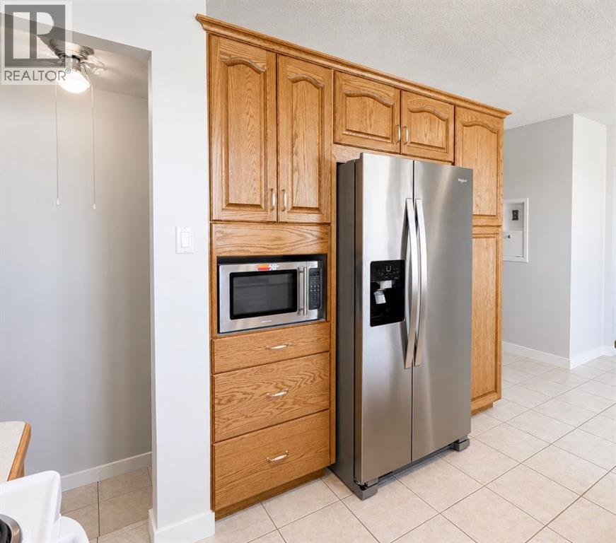 5035 48 Street — photo 11