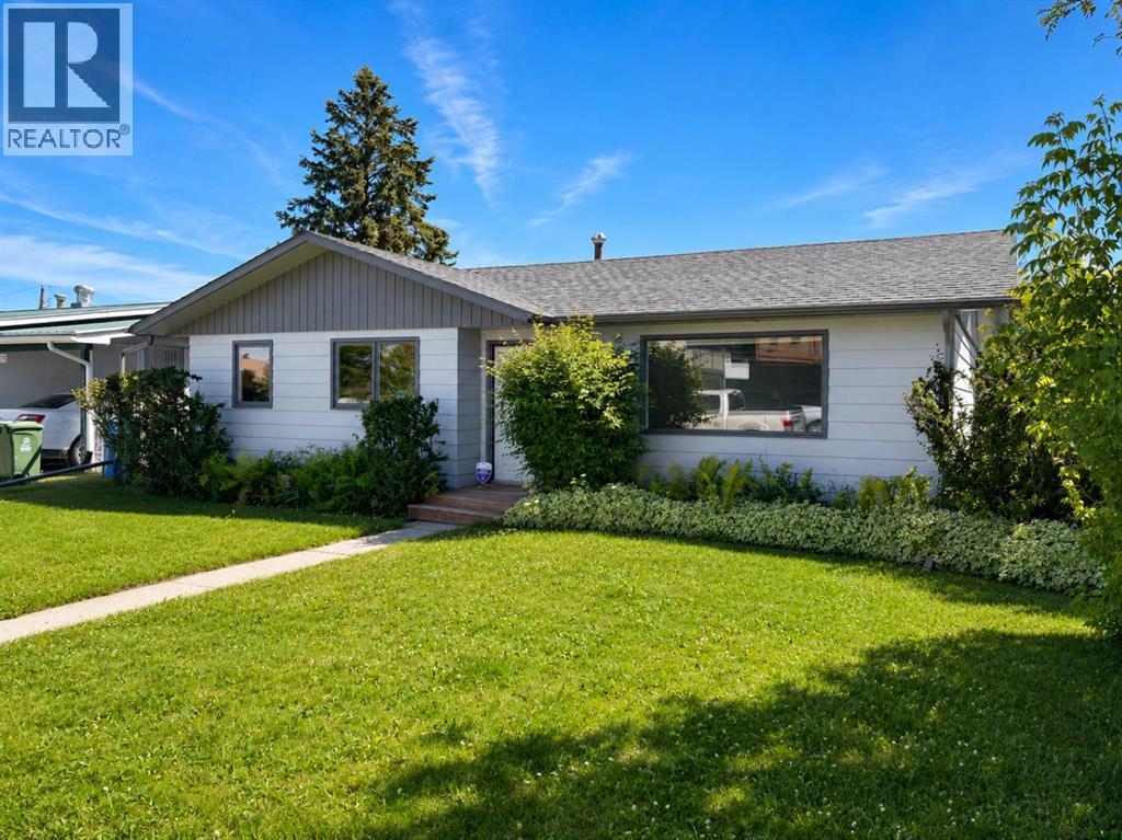 5035 48 Street - photo 2