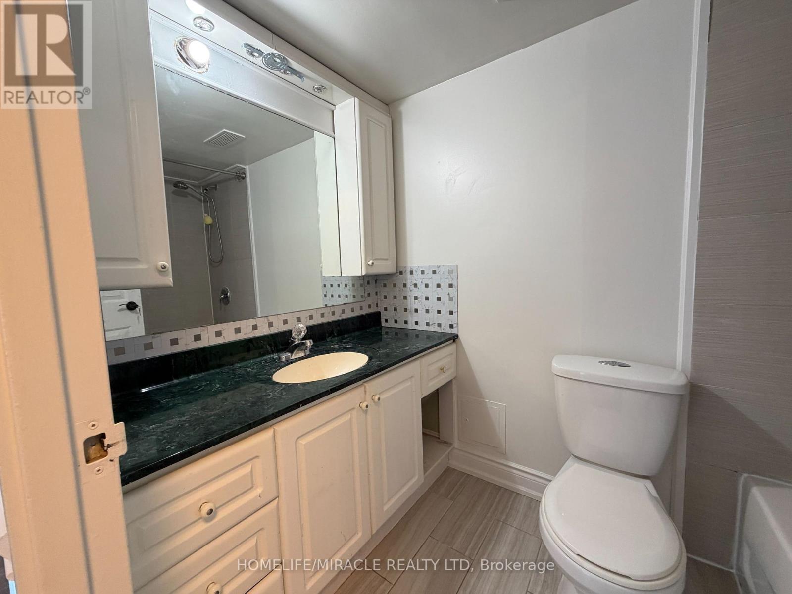 #909 335 DRIFTWOOD AVENUE - 17