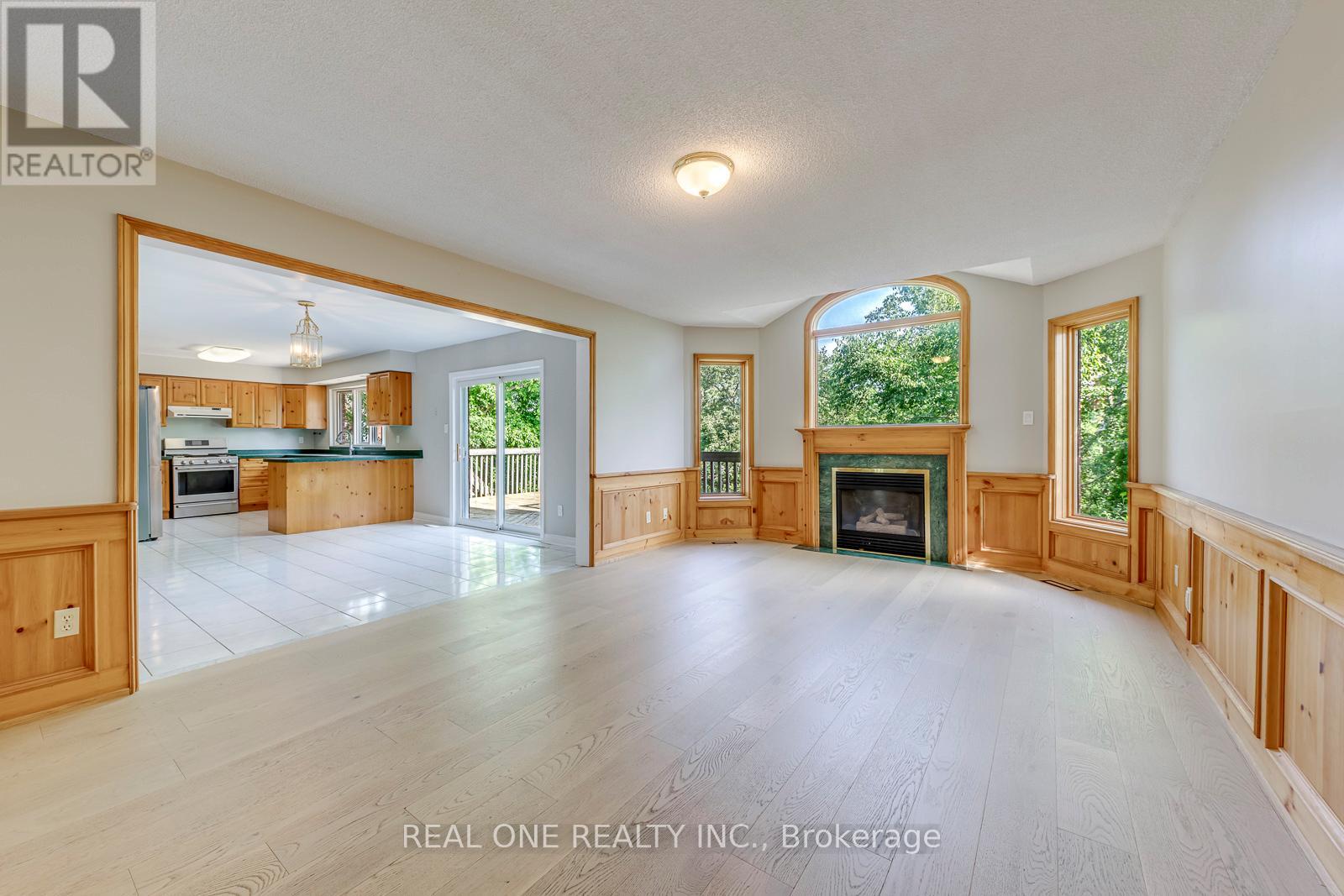 1443 BAYSHIRE DRIVE - 11