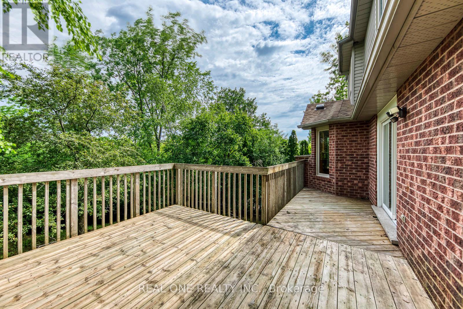 1443 BAYSHIRE DRIVE - 19