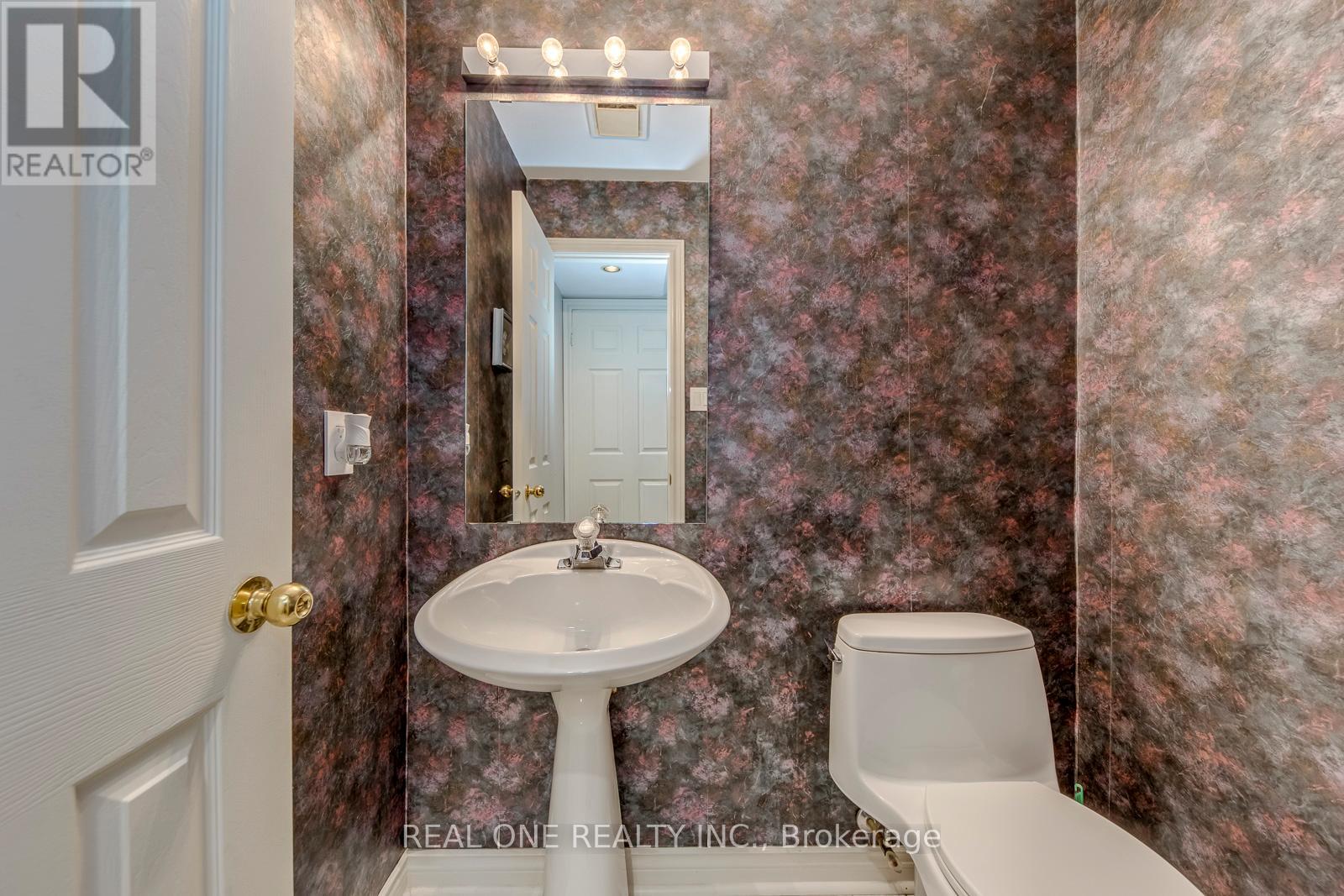 1443 BAYSHIRE DRIVE - 20