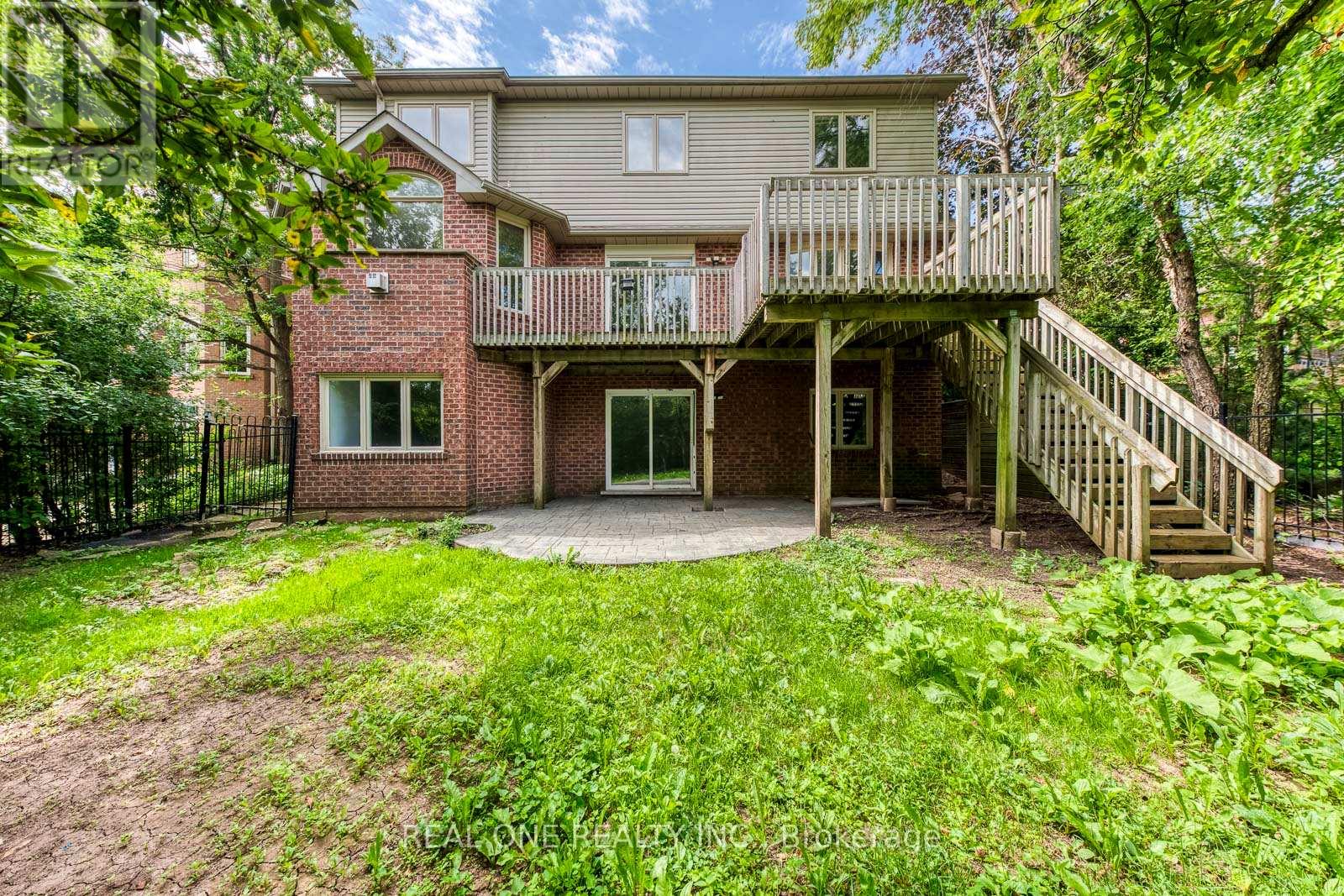 1443 BAYSHIRE DRIVE - 44