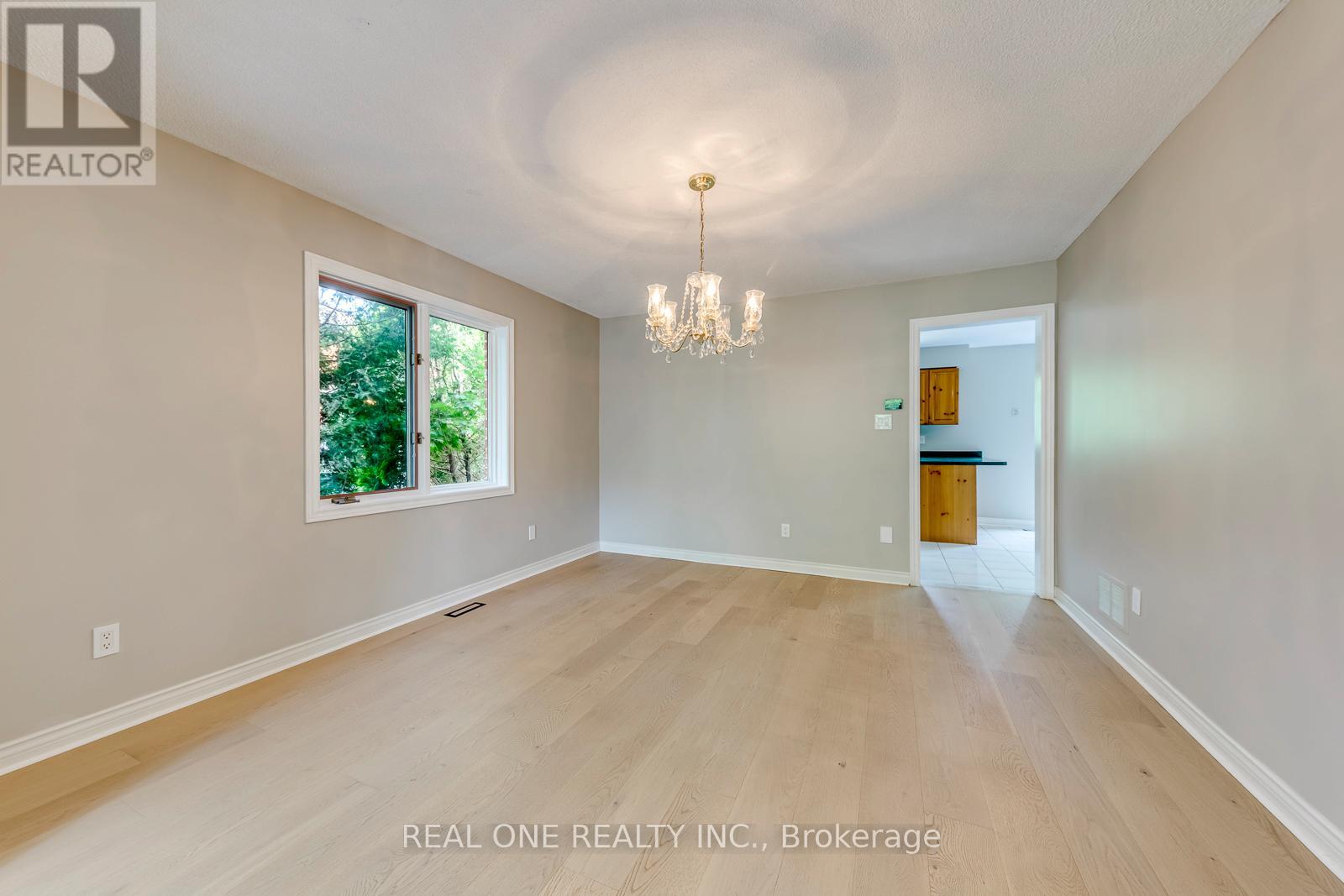 1443 BAYSHIRE DRIVE - 9