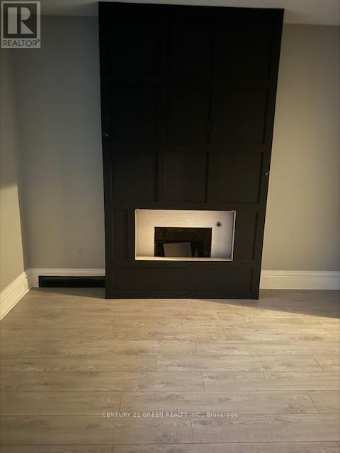 37 GLADSTONE AVENUE - 4
