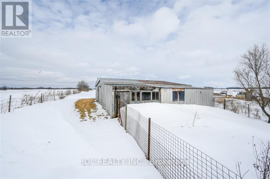 8110 CHIPPEWA ROAD E - 14