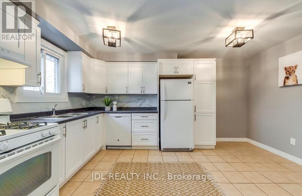 8110 CHIPPEWA ROAD E - 27