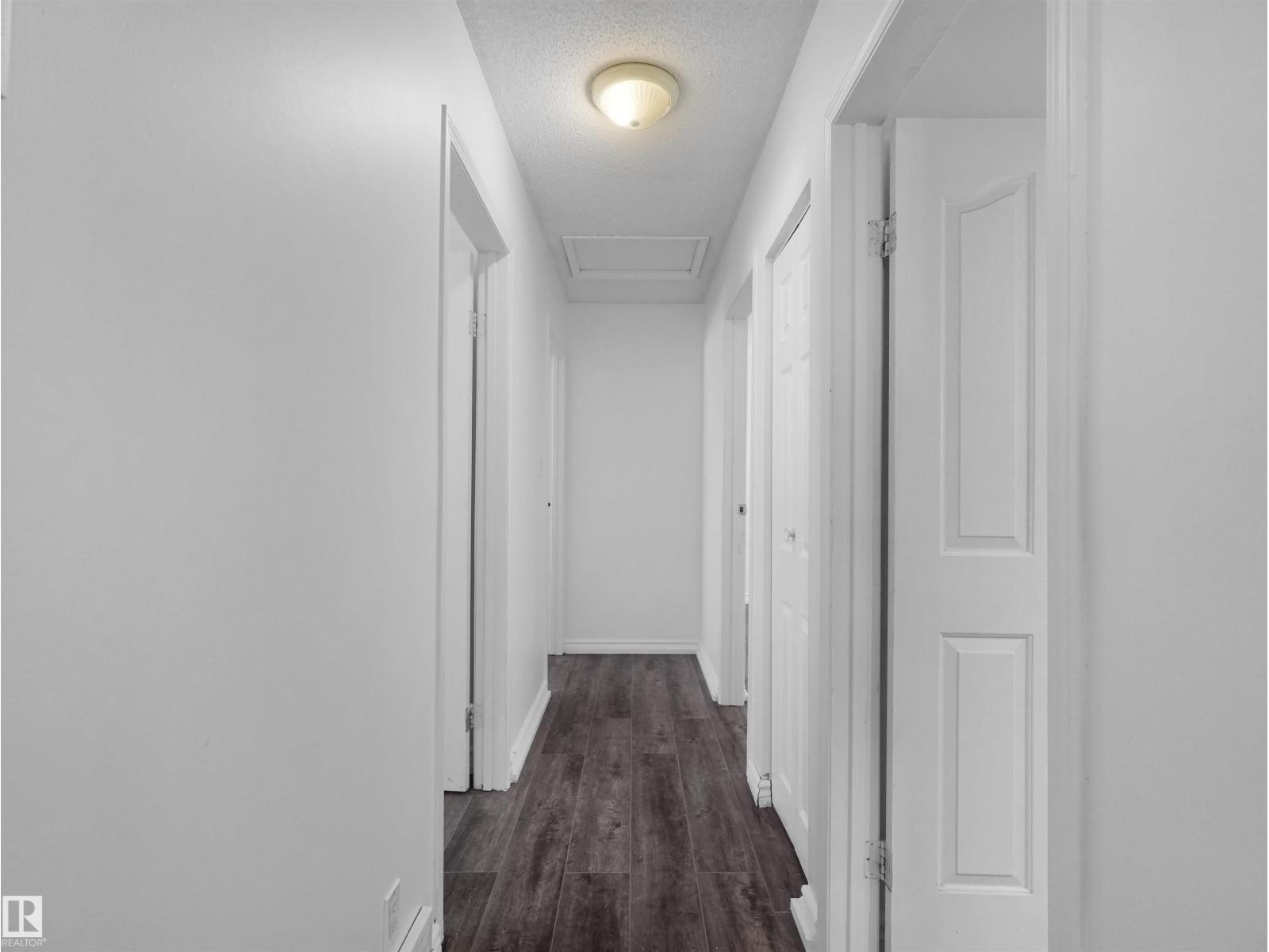 4827 17 AV NW - 29