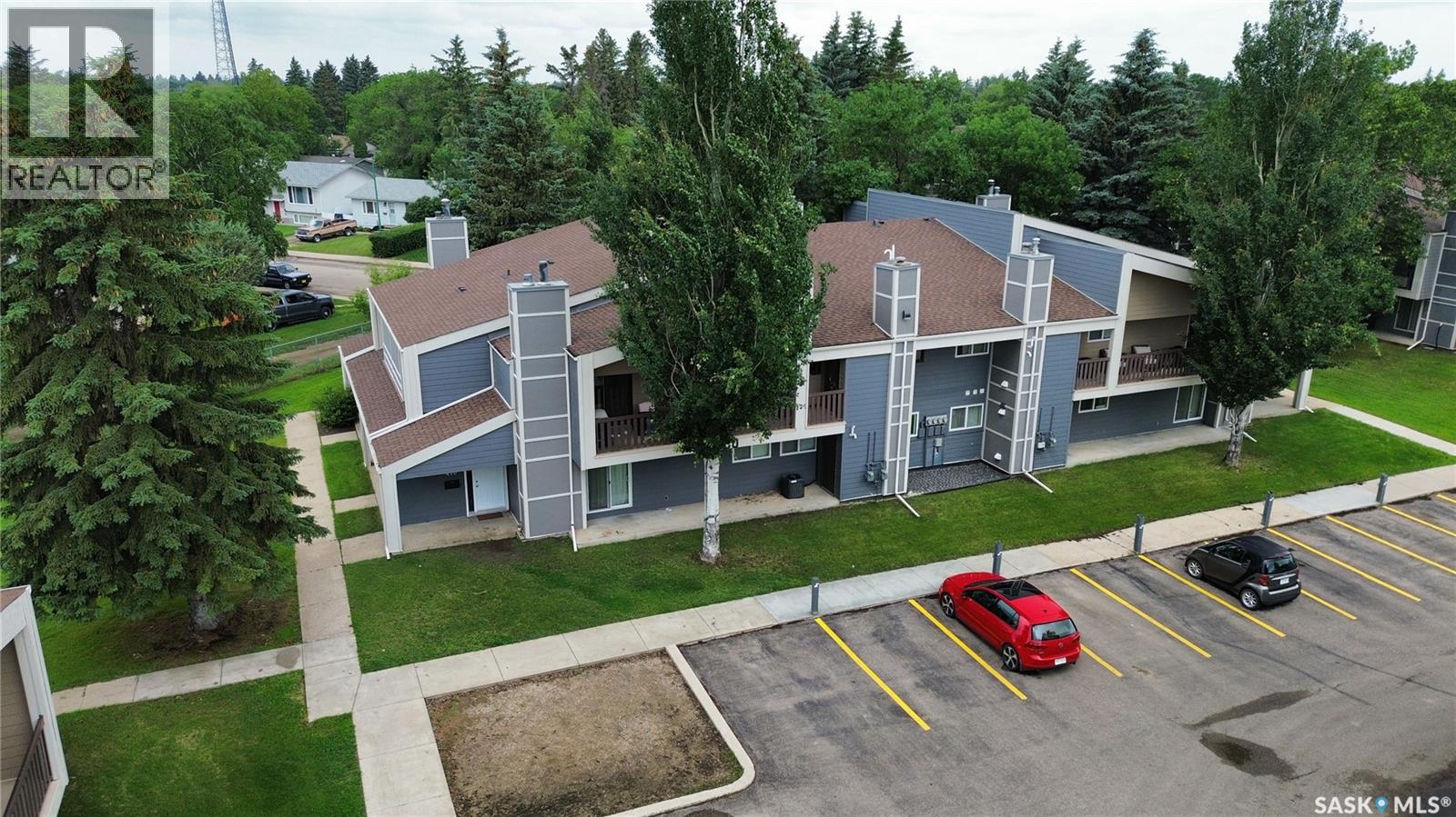 #416 510 Prairie AVENUE - 1