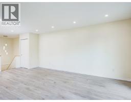 Living room - 518 Carnation Pl, Saanich, BC V8Z6G6 Photo 10