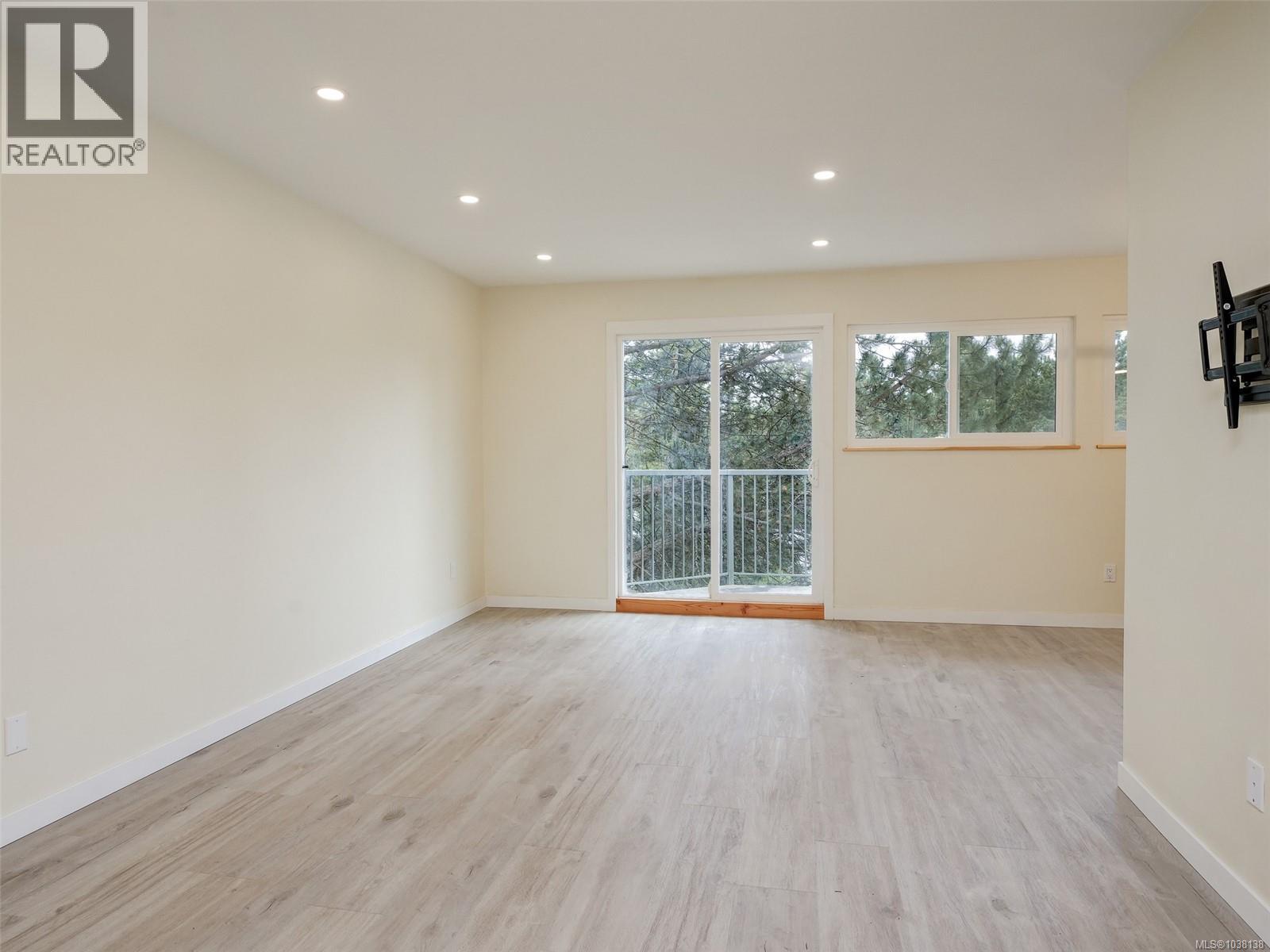 518 Carnation Pl - 9