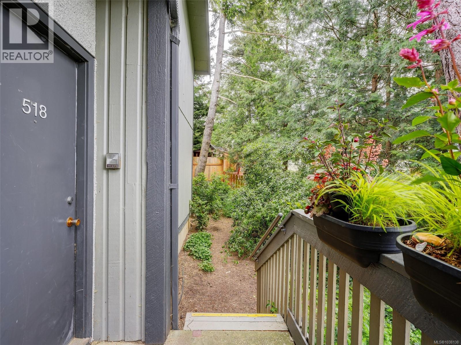 518 Carnation Pl - 2