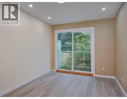518 Carnation Pl, Saanich, BC V8Z6G6 Photo 22