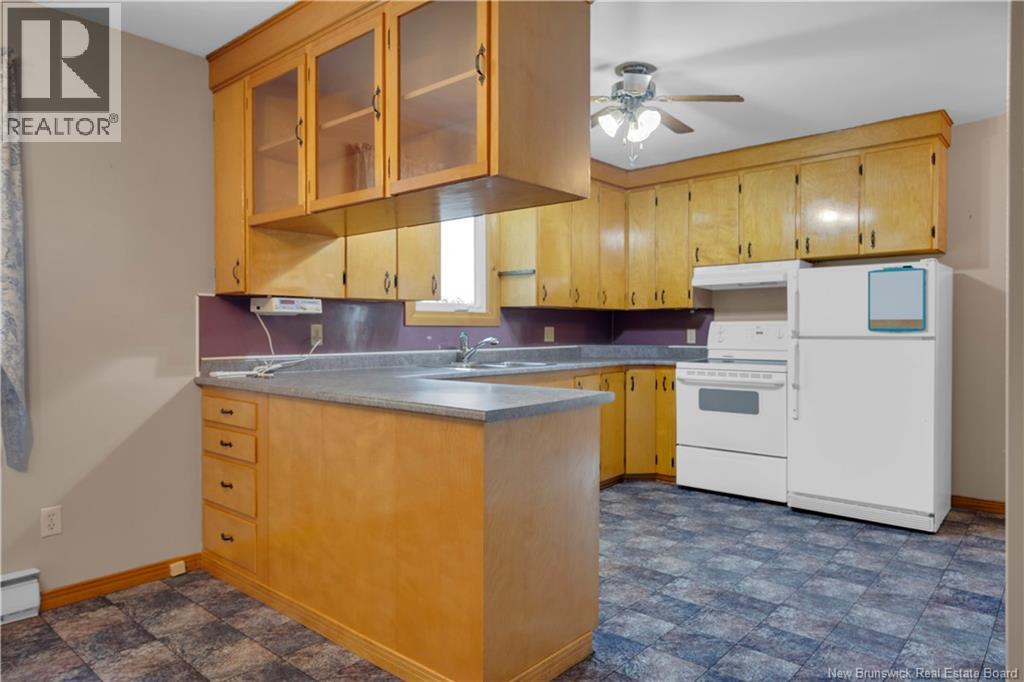 221 Magnolia Avenue - 11