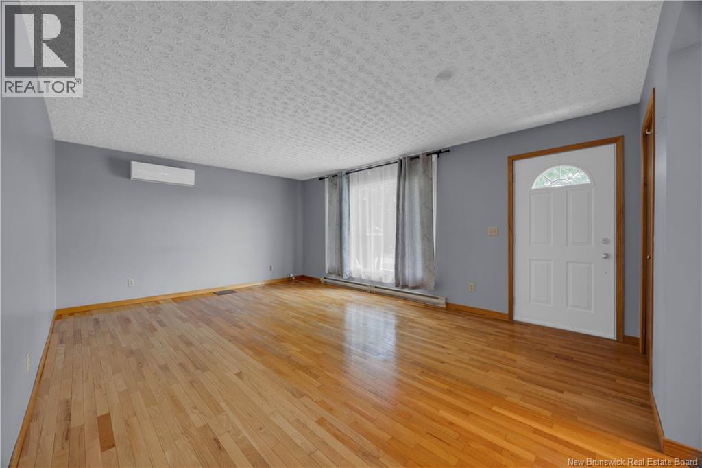 221 Magnolia Avenue - 12