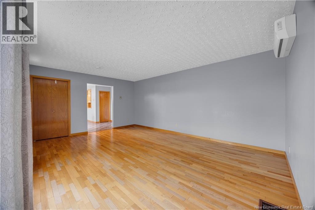 221 Magnolia Avenue - 14