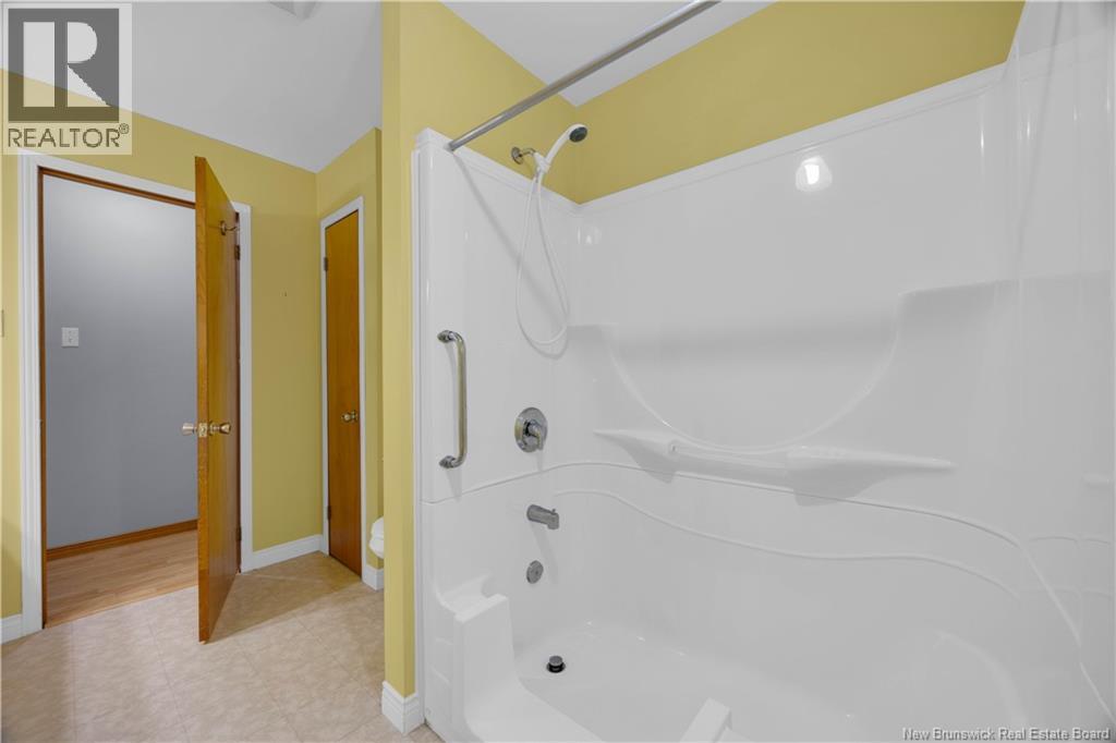 221 Magnolia Avenue - 16