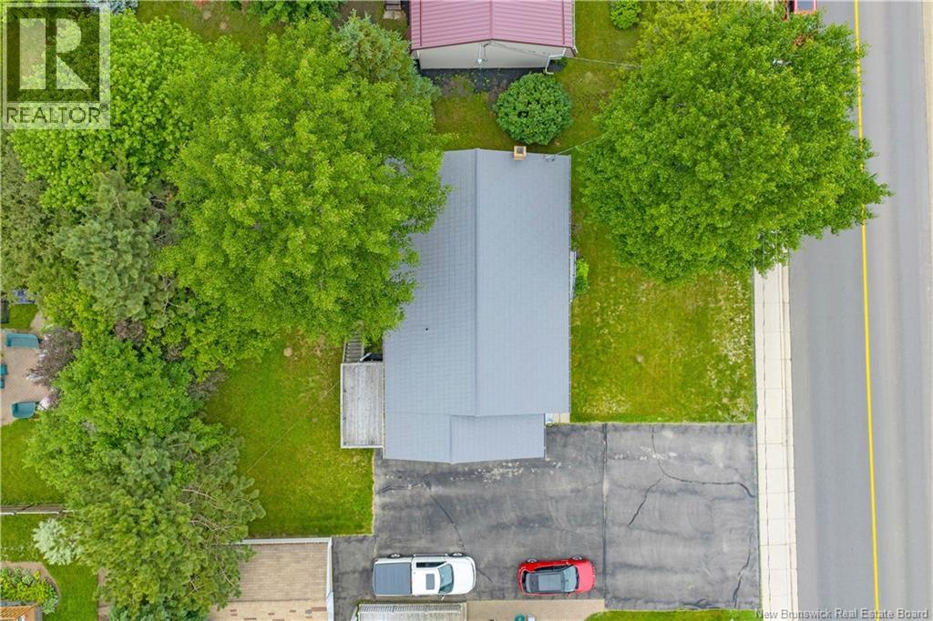 221 Magnolia Avenue - 32