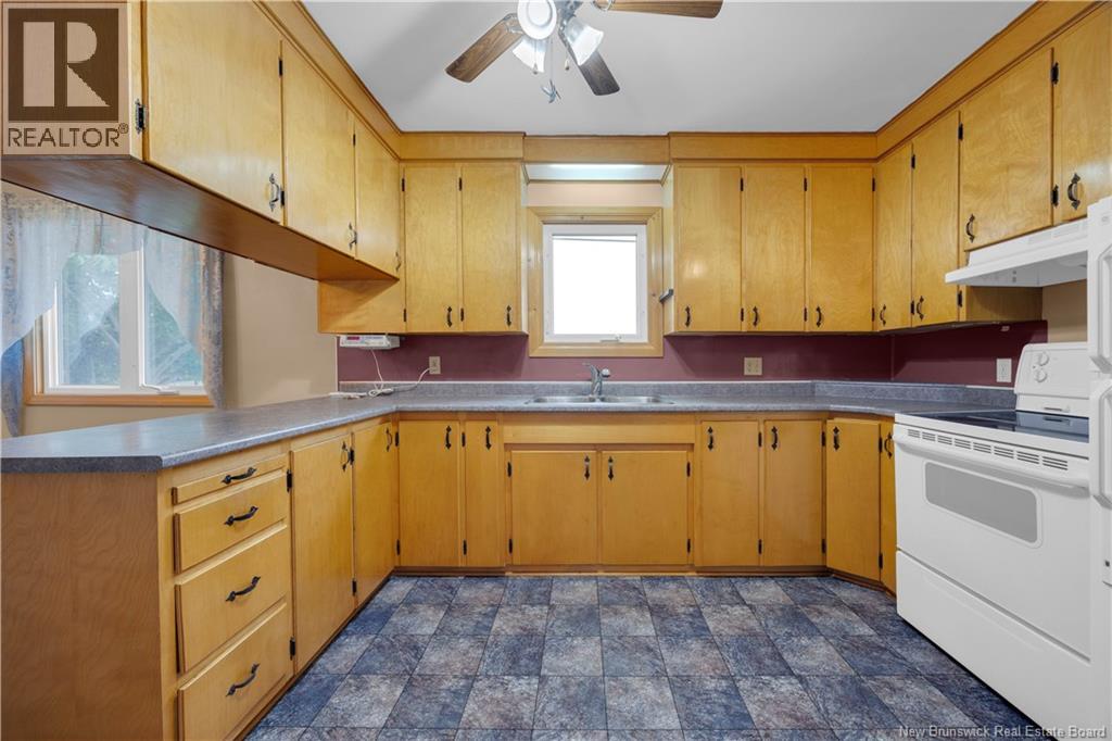 221 Magnolia Avenue - 8