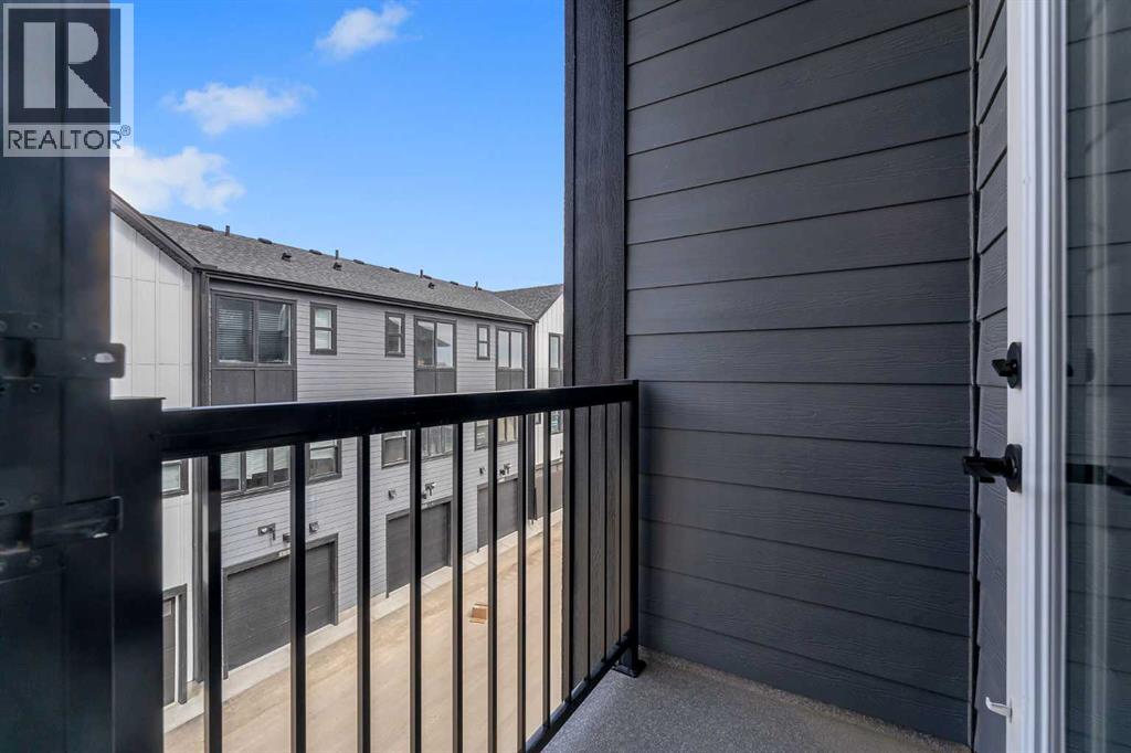120 Arbour Lake Court NW - 18