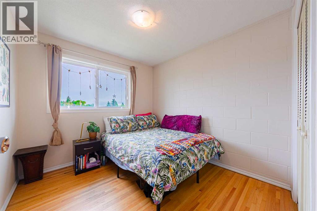 5412 14 Avenue SE - 18