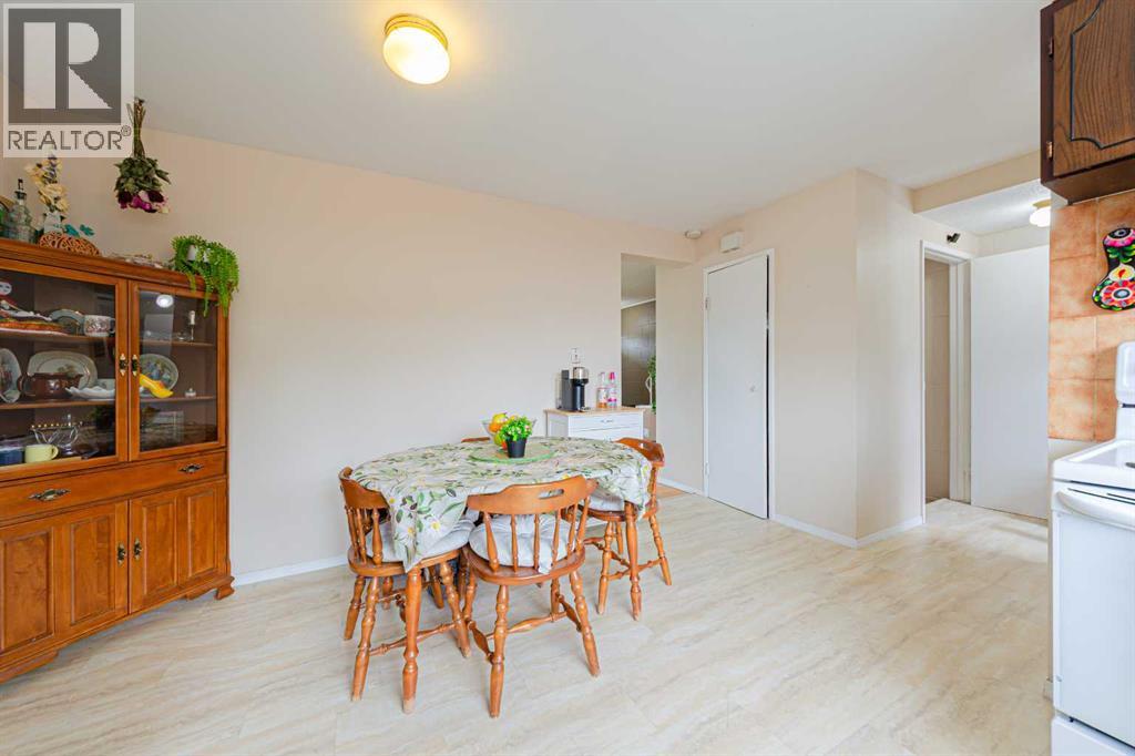 5412 14 Avenue SE - 12