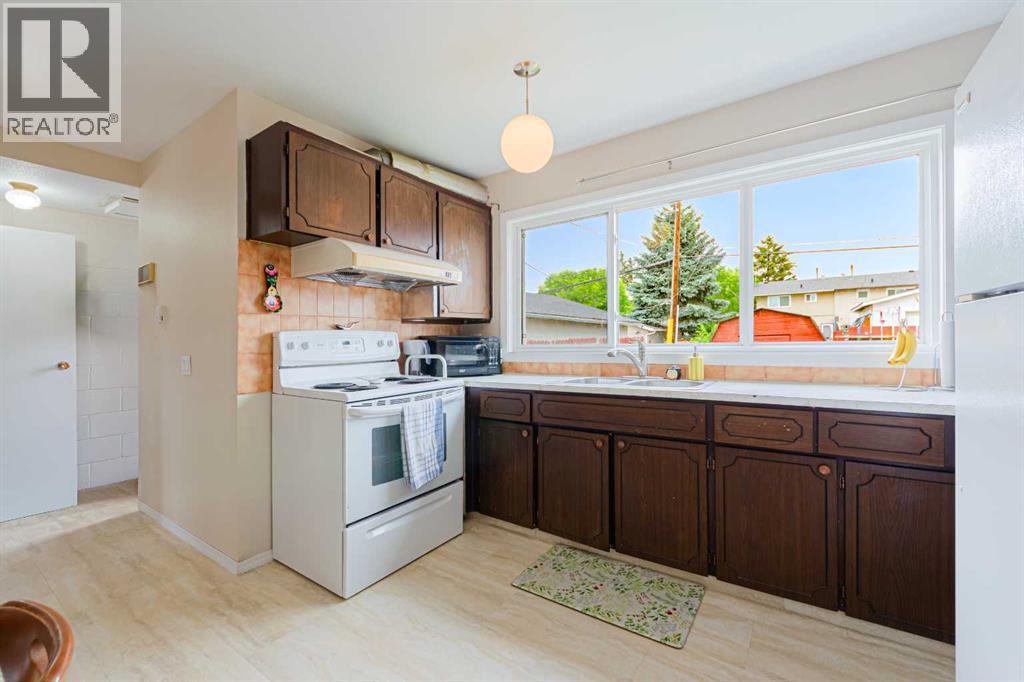 5412 14 Avenue SE - 10