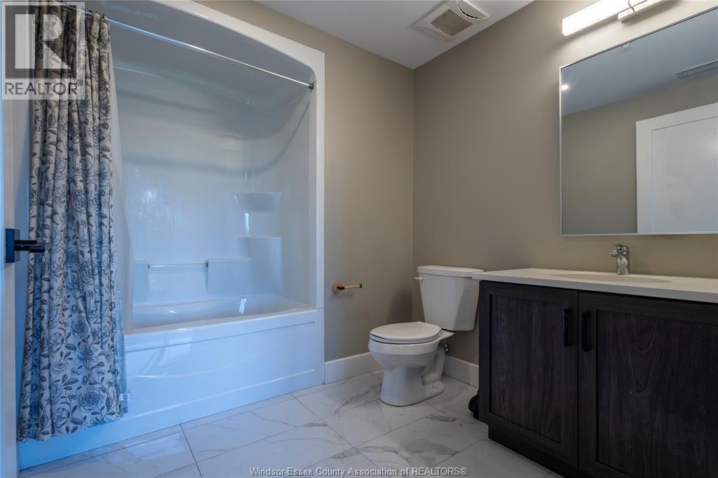 #203 4578 HURON CHURCH LINE ROAD - 12