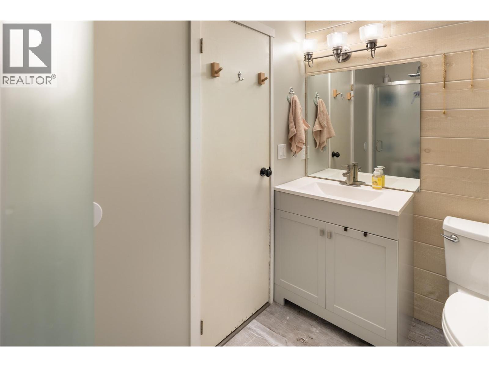 3451 McTaggart Road - 12