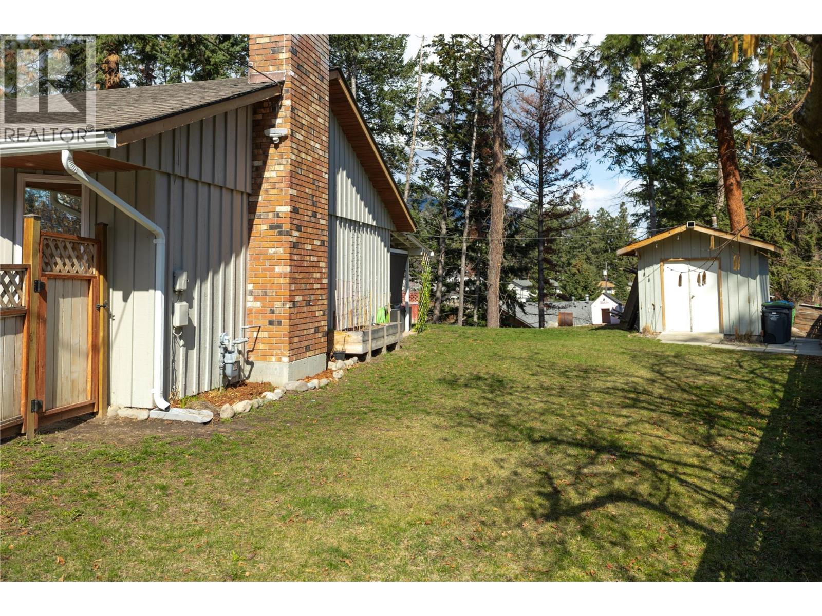 3451 McTaggart Road - 17
